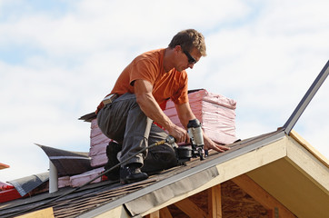 What Does a Residential Roofer Do?